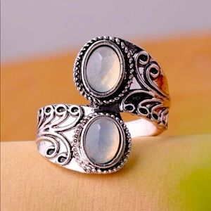 Vintage size 8 spoon style ring nwt